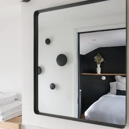 Maison d'hôtes La Peniche - Bed And Bicycle - *