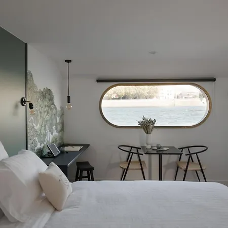La Peniche - Bed And Bicycle - Gasthuis 4*